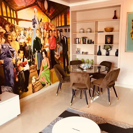 Henri's - Patio Do Convento *