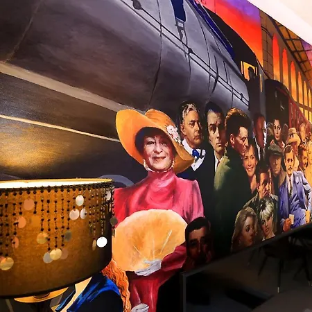 아파트 Henri's - Patio Do Convento *