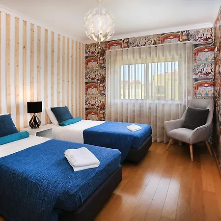 Henri's - Patio Do Convento Lagos