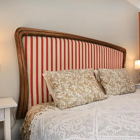 Henri's - Patio Do Convento Lagos