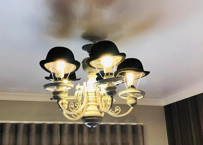 Henri's - Patio Do Convento Lagos