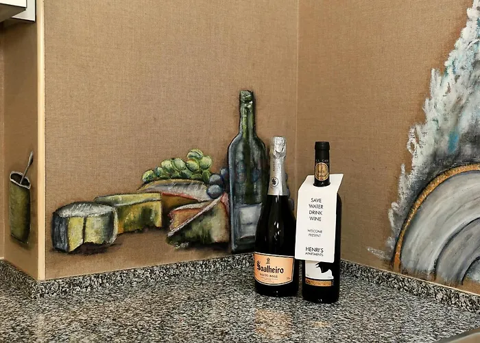 Lägenhet Henri's - Patio Do Convento *