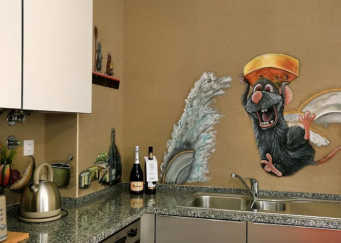 Henri's - Patio Do Convento Lagos